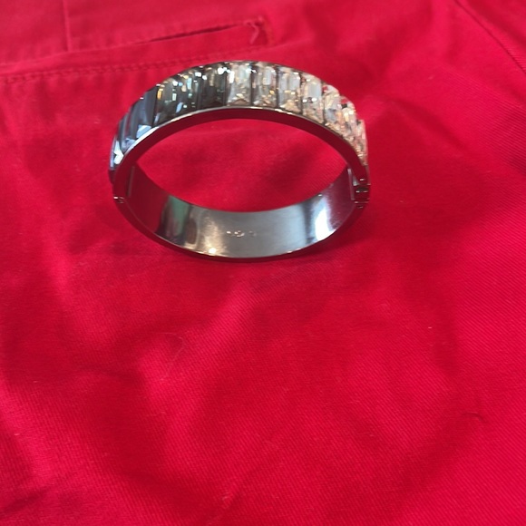 Vintage Swarovski Grey Ombré Crystal Cuff - Picture 3 of 5